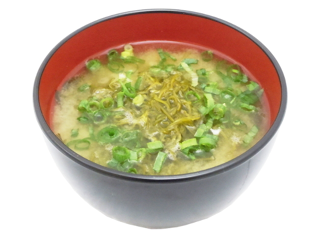 
めかぶ味噌汁
                     